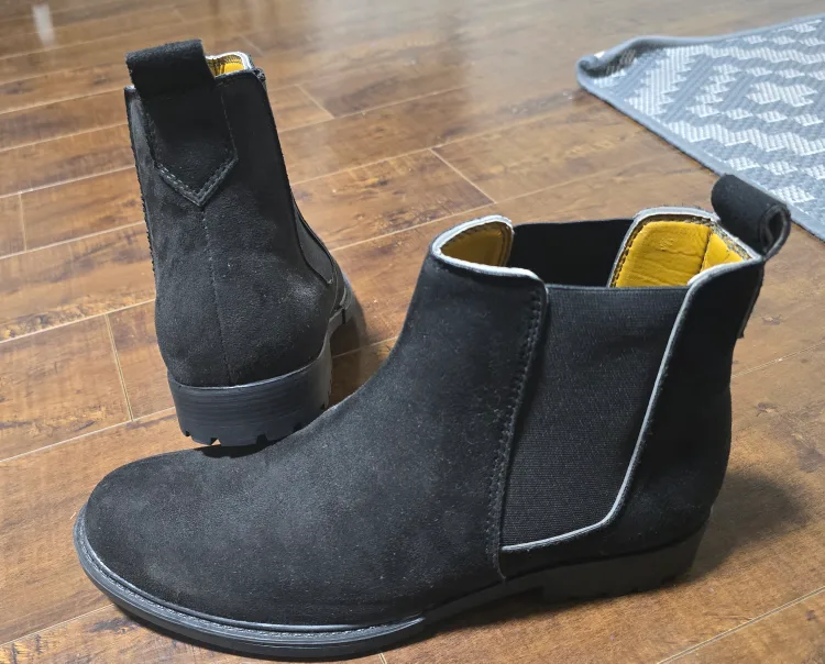 Black Suede Chelsea Boots image indicator(2)