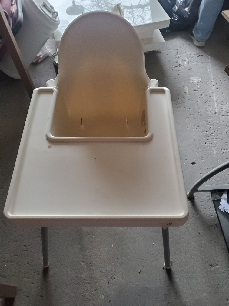 White High Chair
