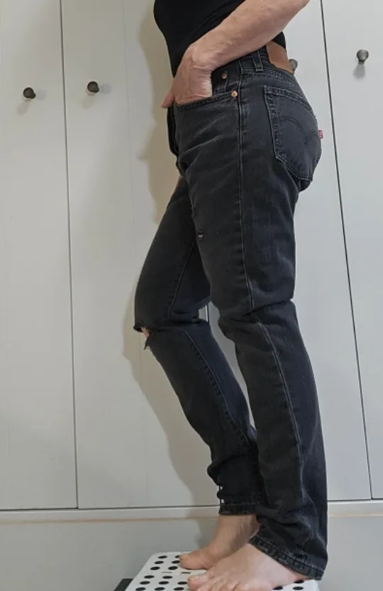 levi's women's jeans pants 👖 image indicator(3)