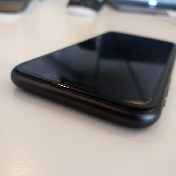 iPhone 11 128gb Black (Great Condition) image indicator(6)