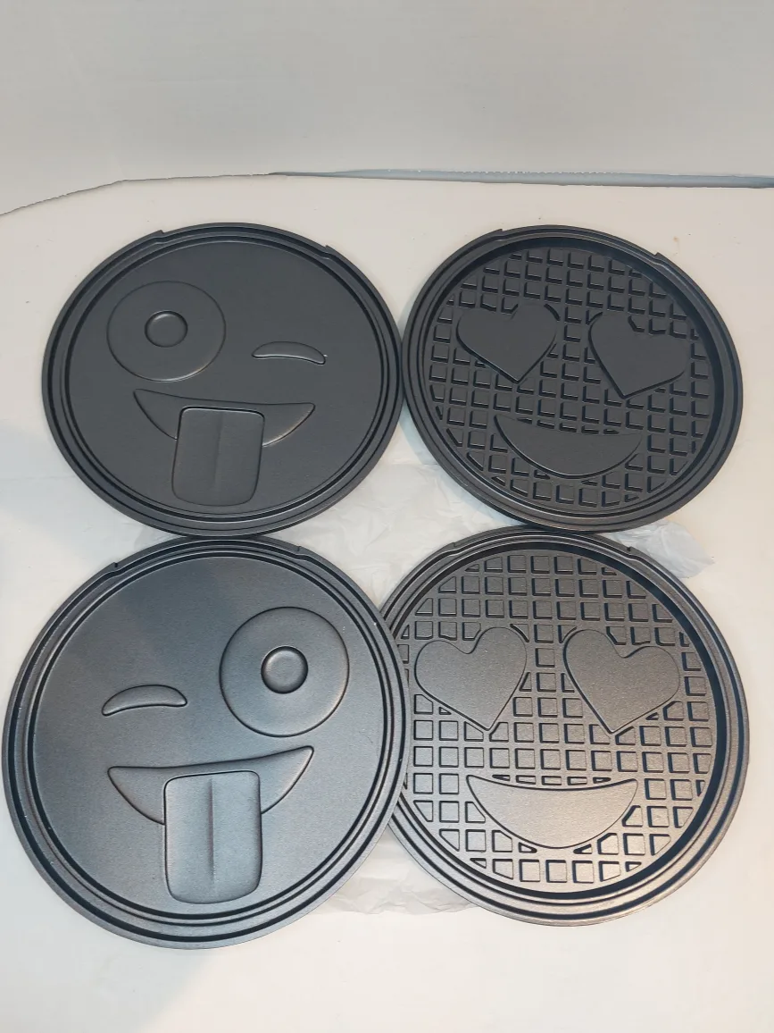 Waffle Wow by CucinaPro Waffle Maker image indicator(6)