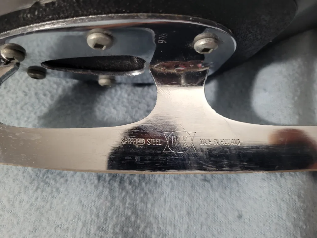 Gam Figure Skates Size 6 image indicator(3)