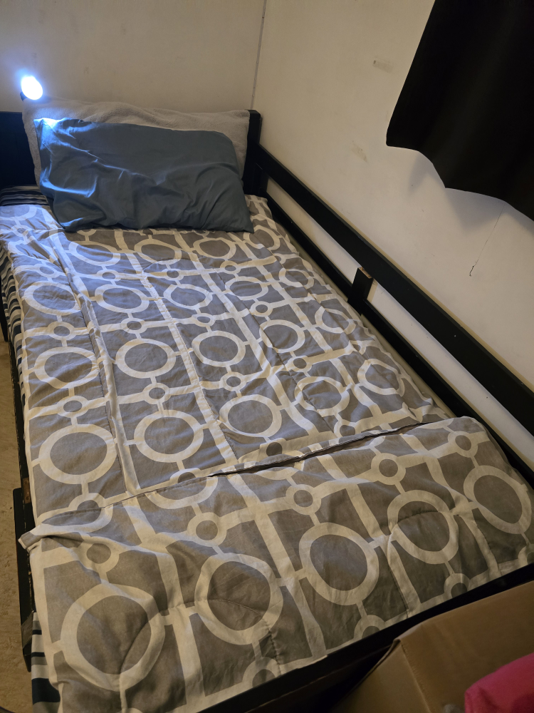 Single Bed Frame  / bunk bed - photo 3