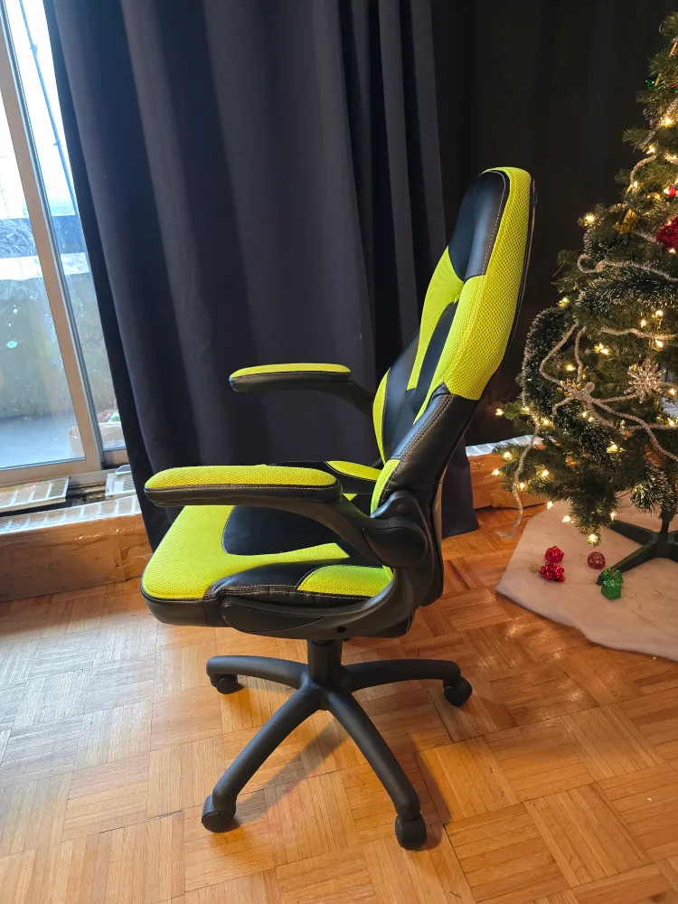 Gaming Chair Black and Green image indicator(3)