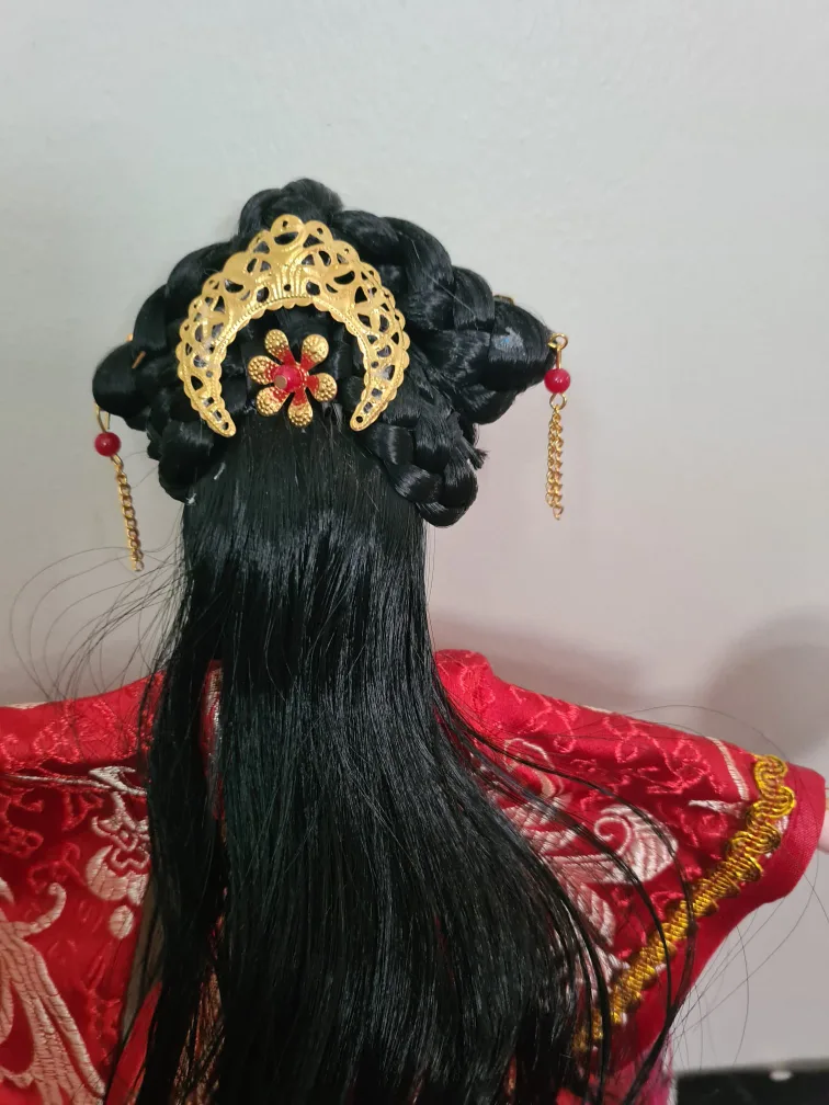 MING DYNASTY CHINESE DOLL WITH HEADDRESS + ROBES + SHOES + ETC image indicator(7)