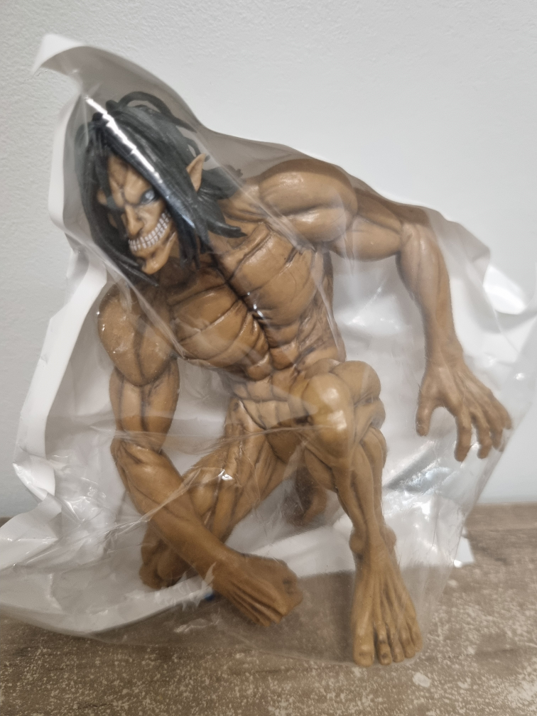 Attack on Titan Colossal Eren Titan Figure