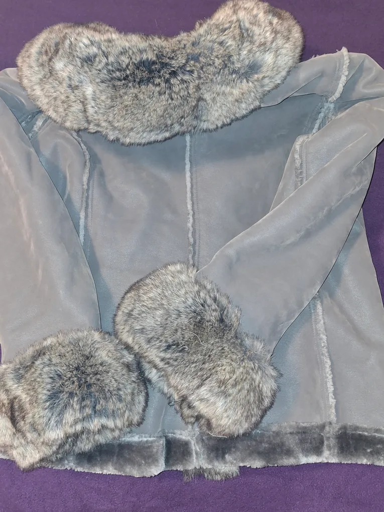 JC Womens Faux Fur Trim Jacket image indicator(3)