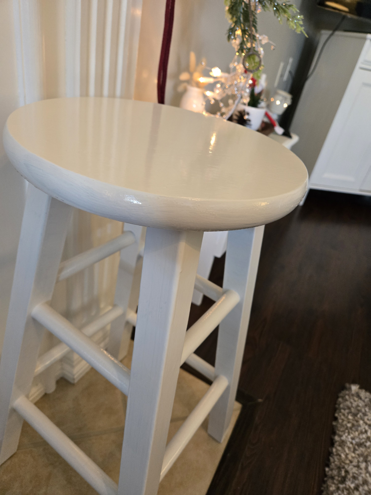 White Wooden Stool - photo 2