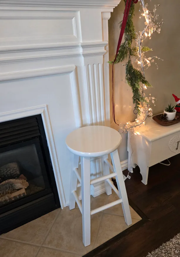 White Wooden Stool image indicator(3)