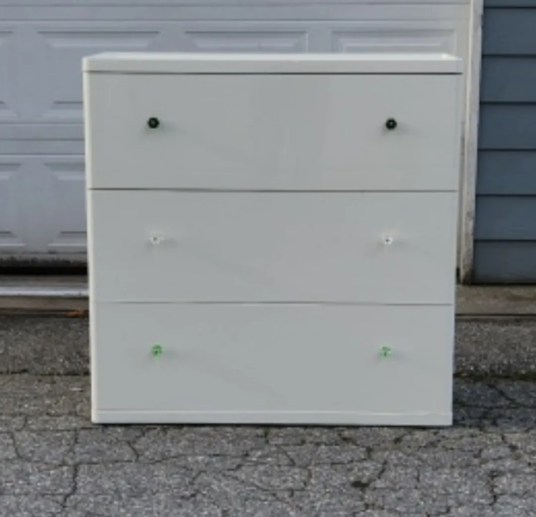 Ikea 3 Drawer chest of dresser image indicator(2)