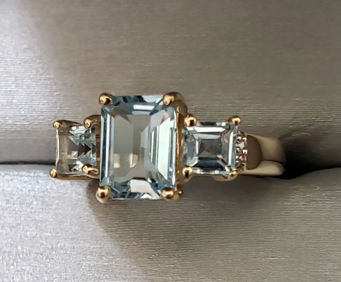10k Gold ring People's  jewelry Aquamarine Diamonds sale $299 image indicator(3)