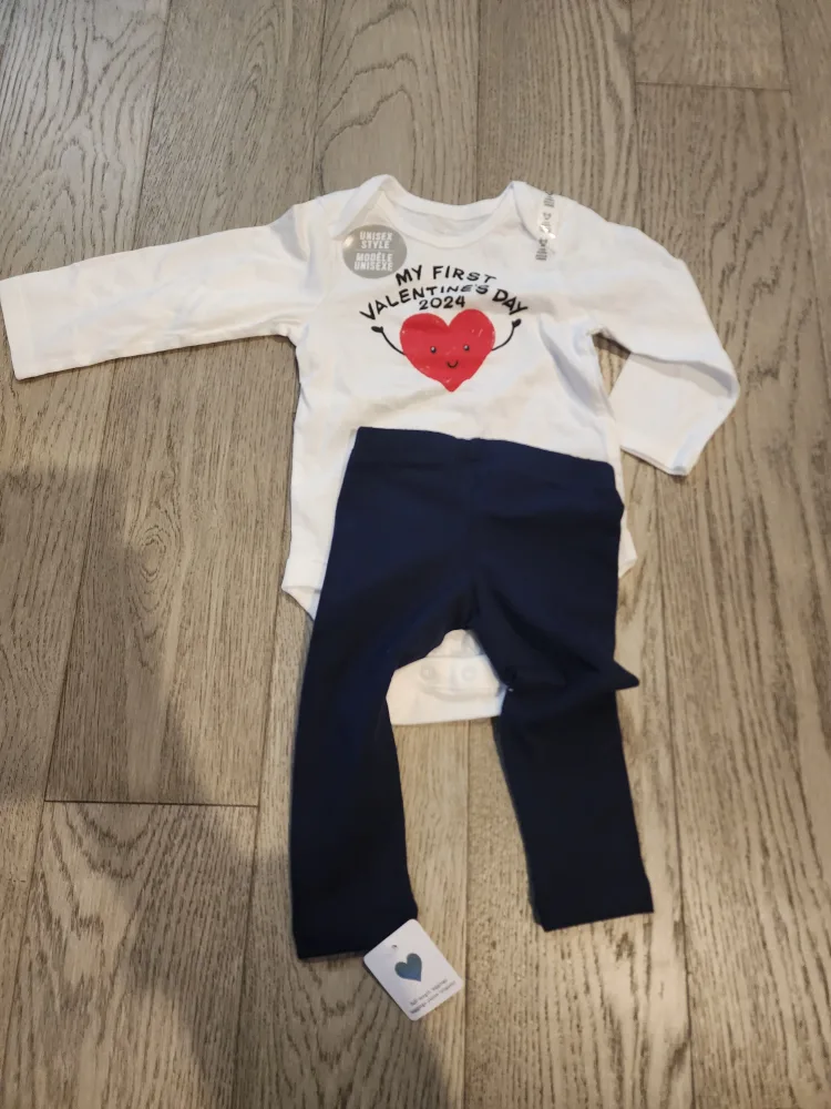 Baby Onesie and Leggings Set #thriftypicks thumbnail