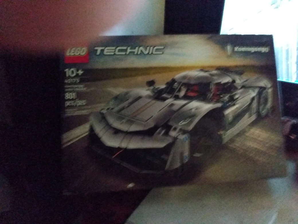 LEGO Technic Koenigsegg Jesko - photo 2