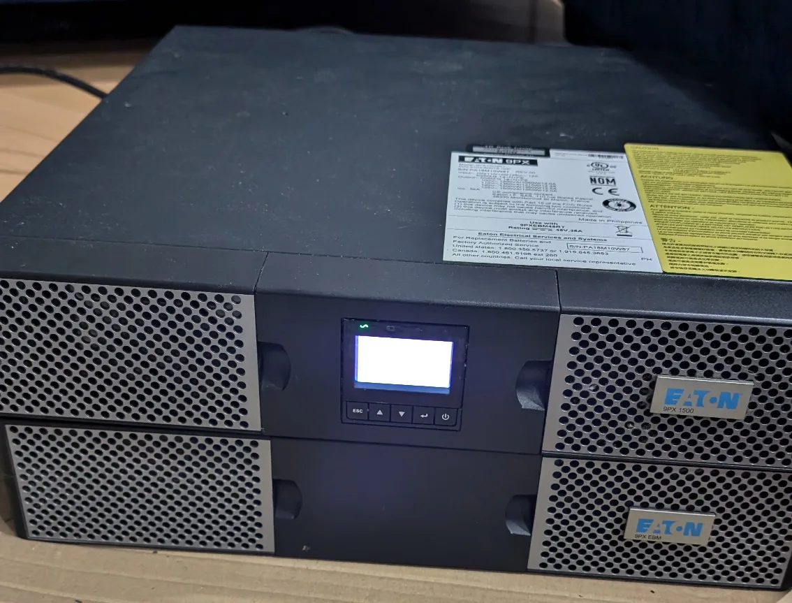 Eaton 9PX 1500VA UPS image indicator(4)
