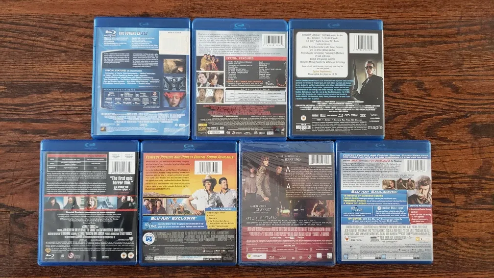51 DVDs & 7 Blu-Ray Movies (Like New) image indicator(4)