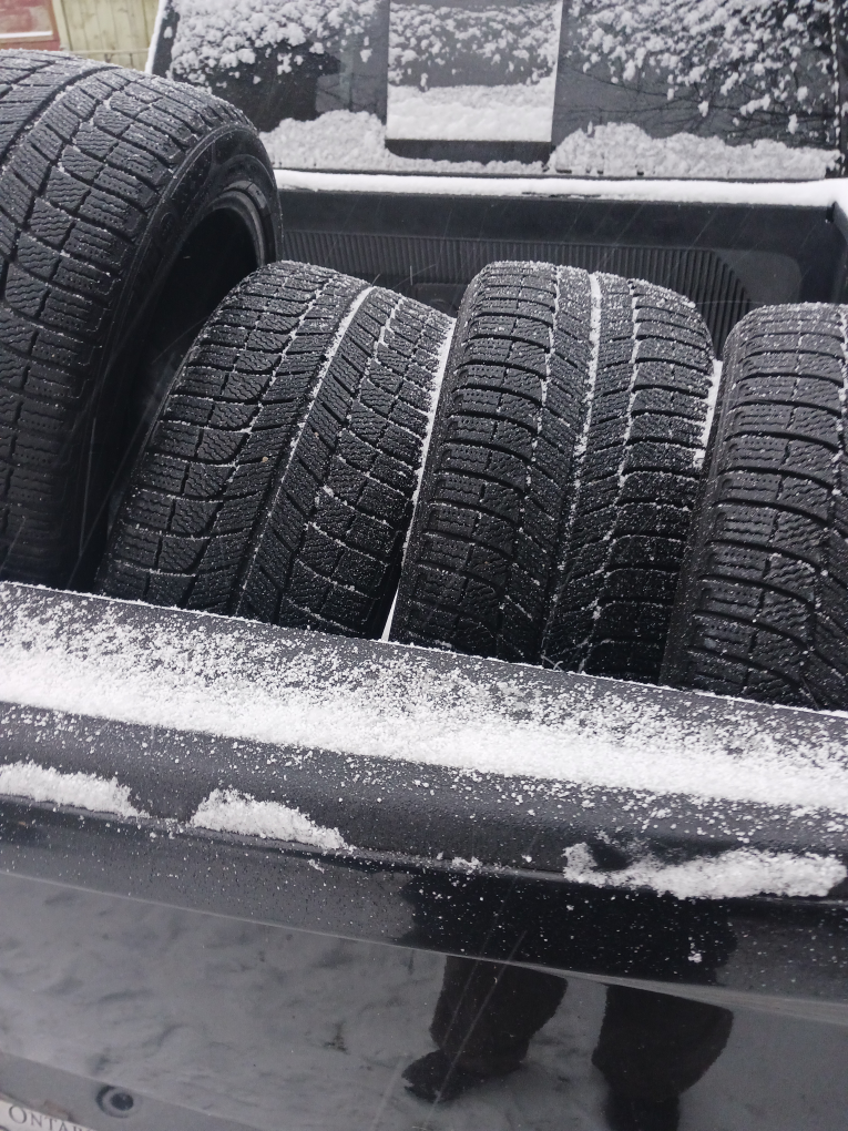 235 55 17.....Michelin snow tires - photo 3