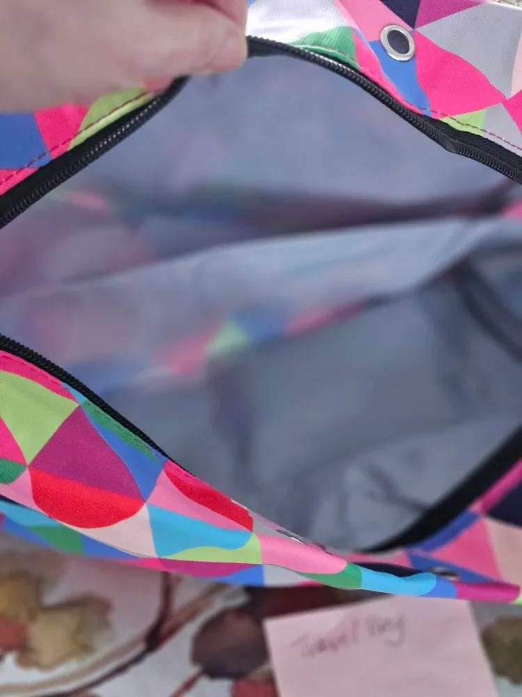 Geometric Travel Bag #freecycle image indicator(3)