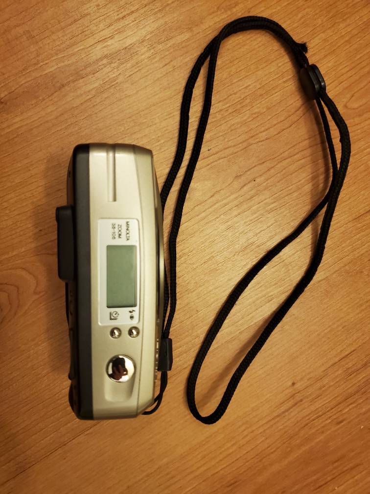 Minolta AF-S Zoom 35-105mm 35mm Film Camera - photo 2
