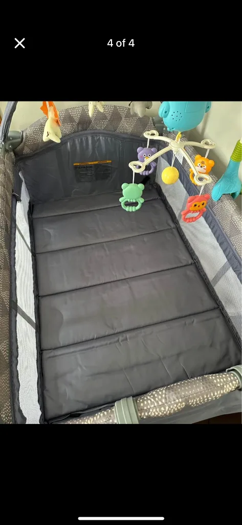 BabyJoy Playard image indicator(2)