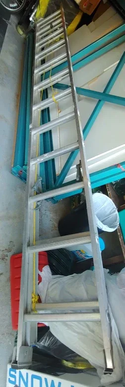 12ft/24ft Extension Ladder image indicator(2)