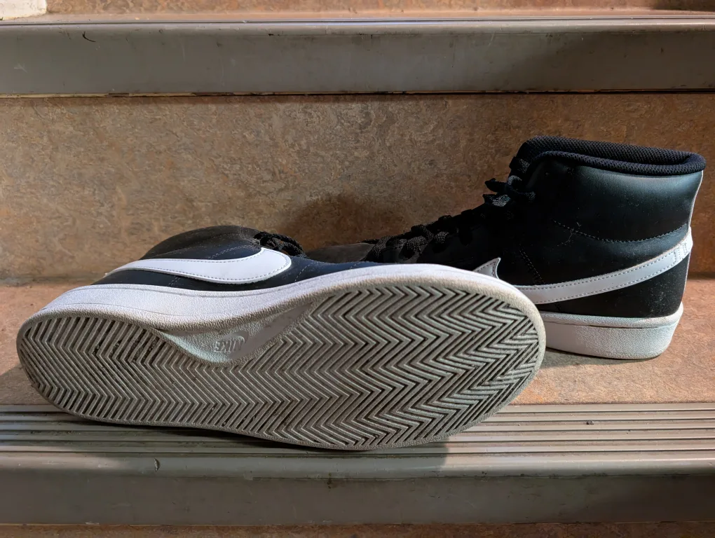 Nike Court Borough Mid 2 image indicator(2)