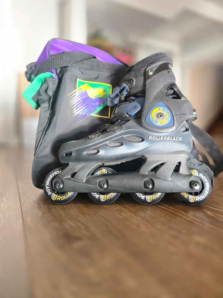 Rollerblade Inline Skates with Bag image indicator(2)