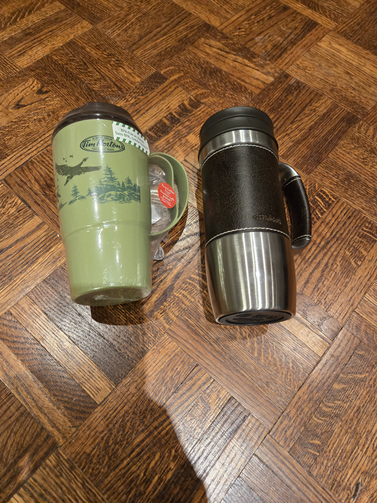 2x travel coffee mugs + free coffee - photo 2