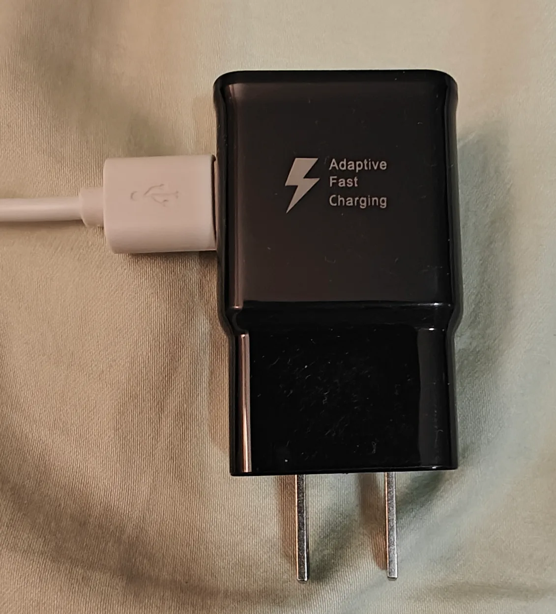 Tablet Case and Charger image indicator(2)