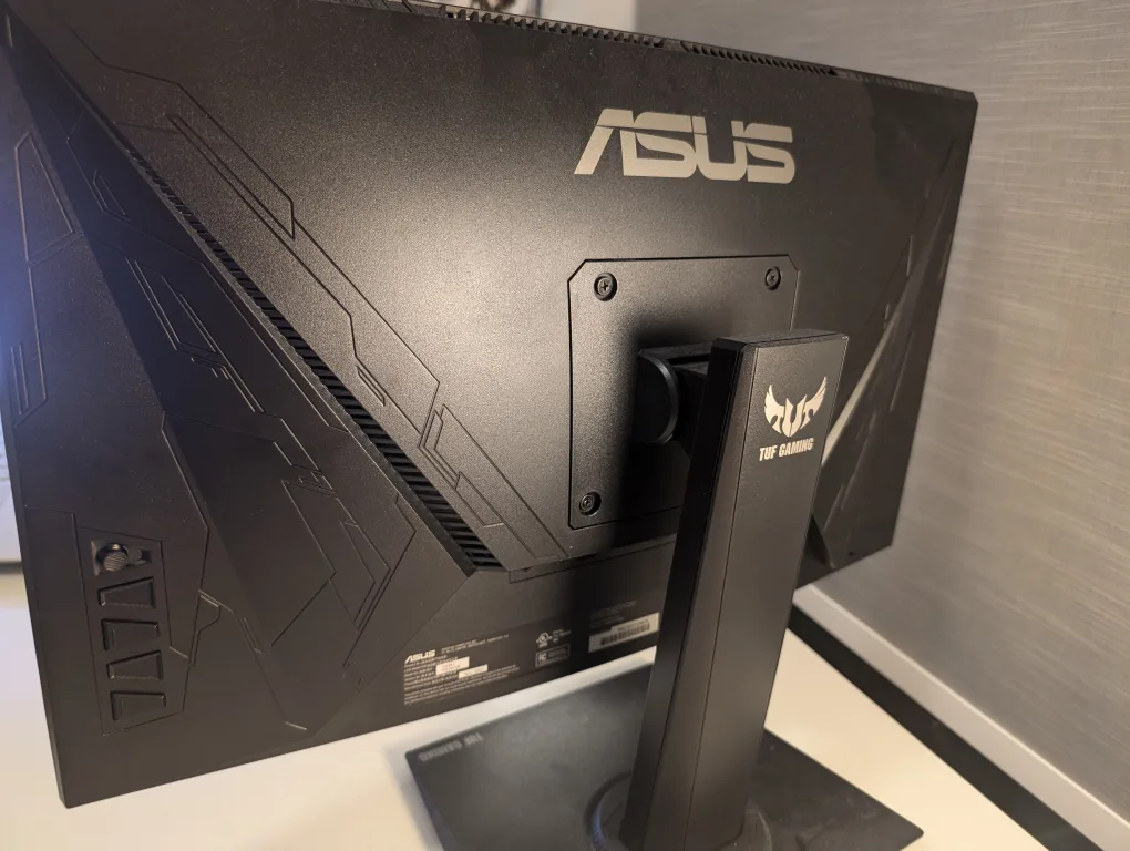 ASUS TUF Gaming VG24VQE 24" Curved FHD 165Hz Monitor image indicator(2)