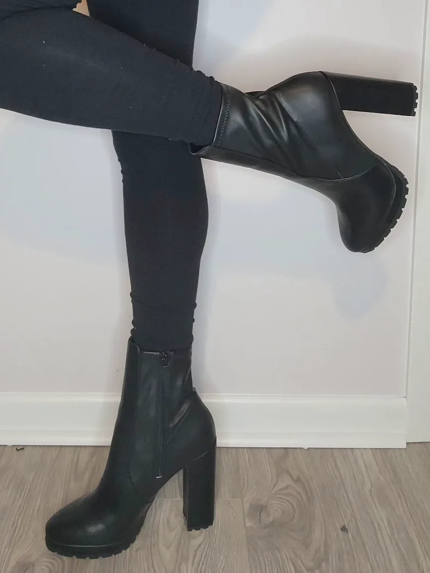 BNIB ALDO Black Ankle Boots thumbnail