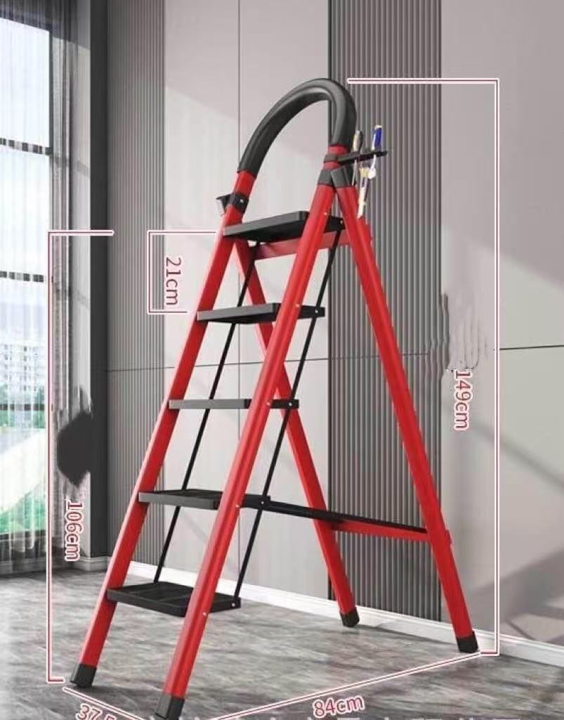 Red Metal 4-Step Ladder
