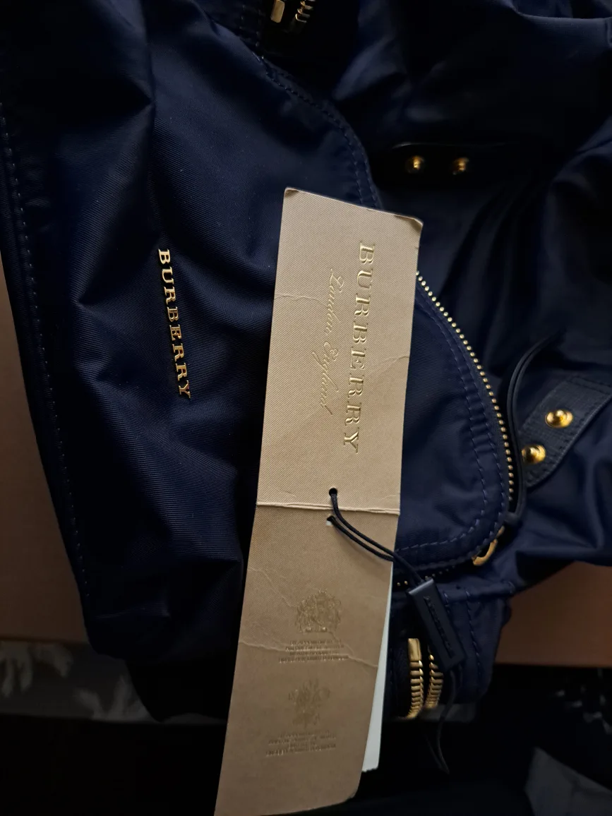 Burberry Rucksack Navy Medium image indicator(8)