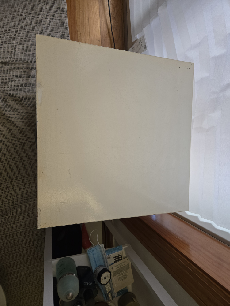 White 3-Drawer Chest - photo 2