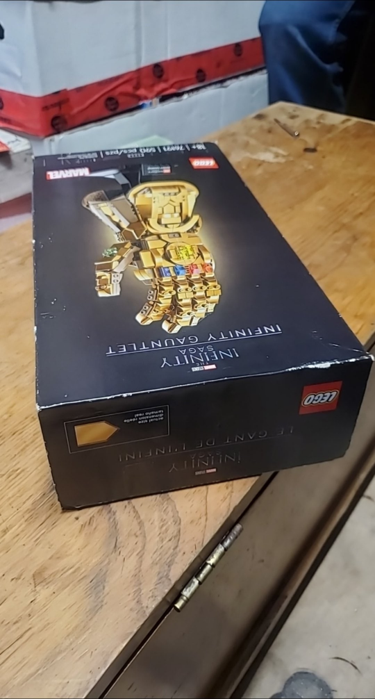 LEGO Marvel Infinity Gauntlet Building Kit - 76191 - photo 3
