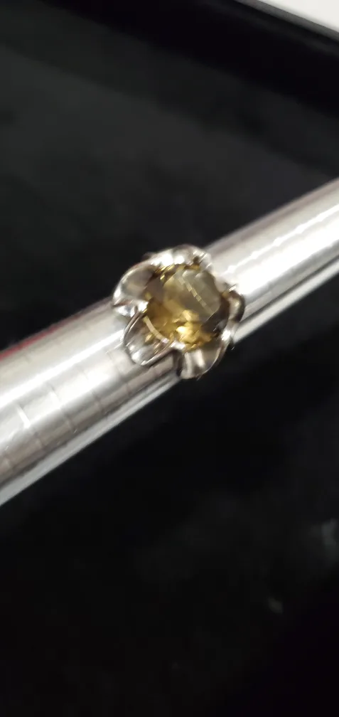 Vtg. Citrine Lemon Quartz Ring image indicator(5)