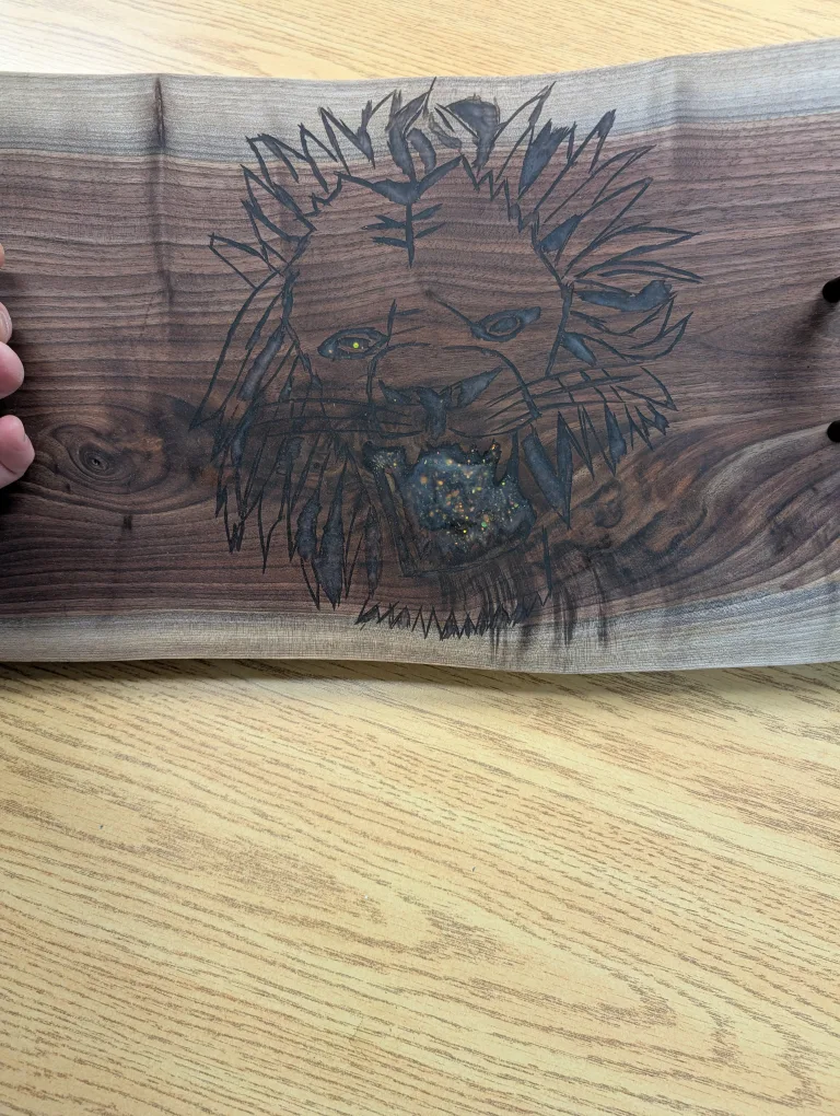 Live Edge Walnut Wood Serving Tray with Lion Design image indicator(2)