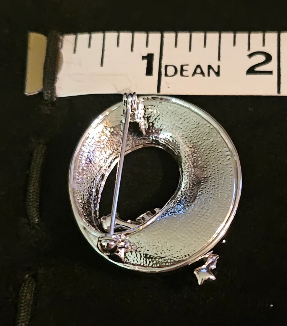 Vintage Attwood and Sawyer Brooch image indicator(7)