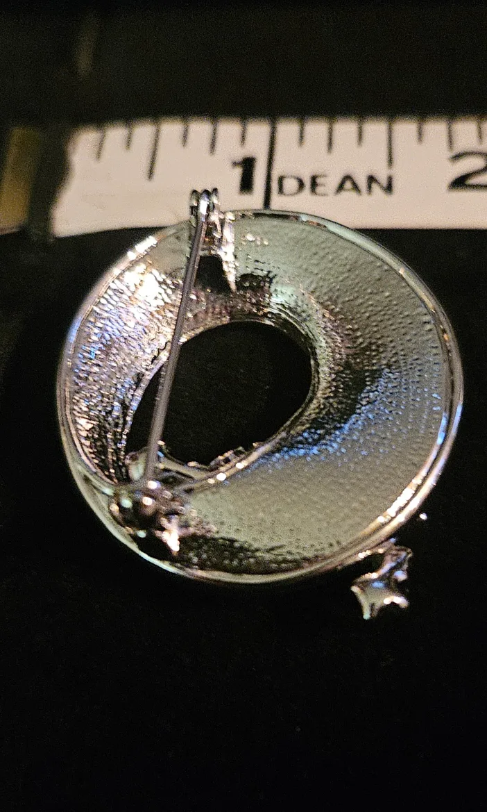 Vintage Attwood and Sawyer Brooch image indicator(8)