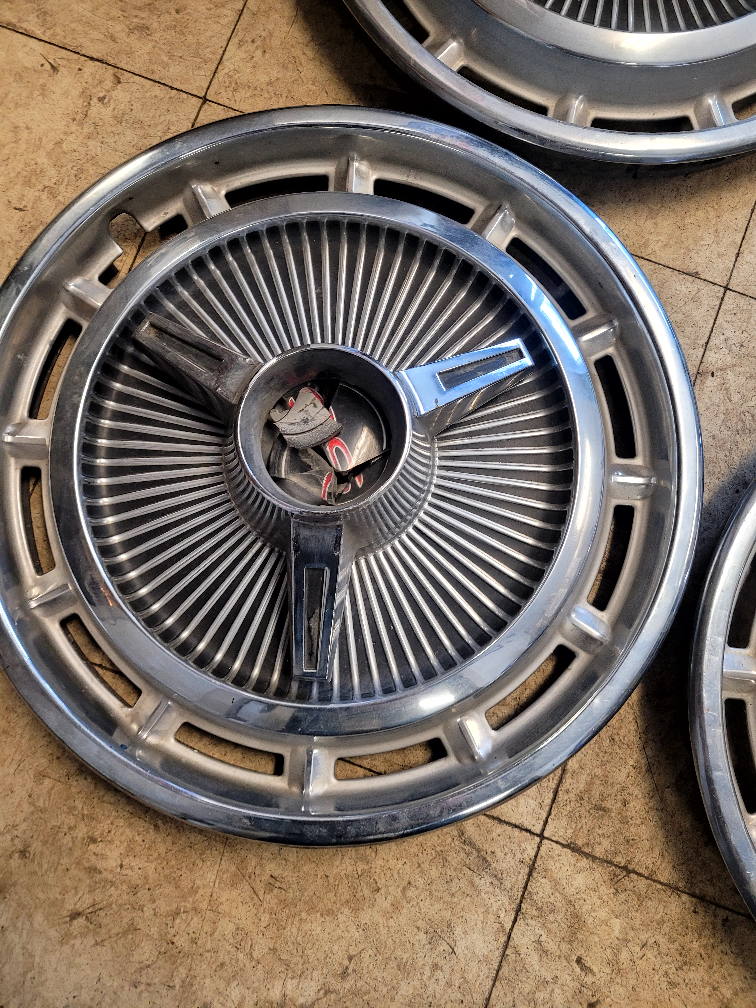 Set of Four Vintage Chevy SS Wheel Covers - photo 5