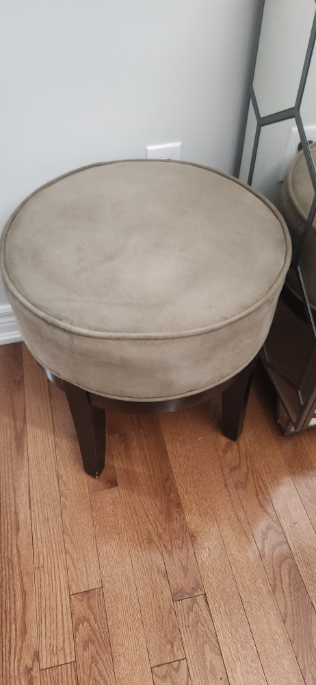 Ottomon stool , wood legs padded seats, set of 2 - photo 2