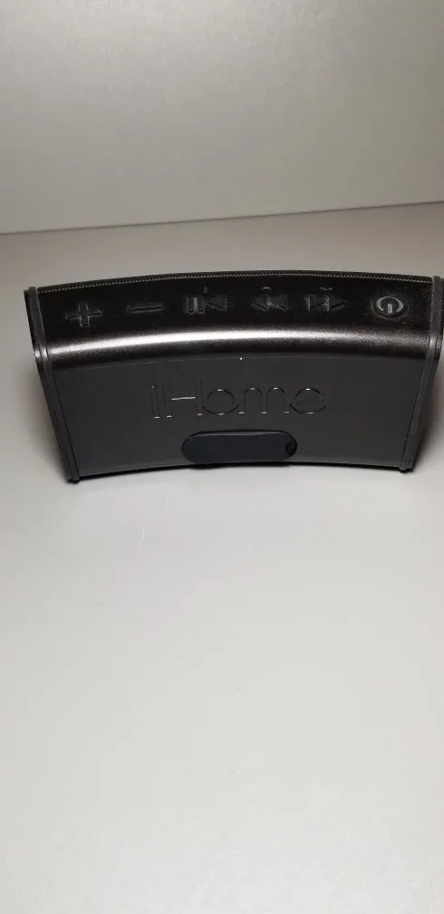 iHome Portable Bluetooth Speaker image indicator(2)