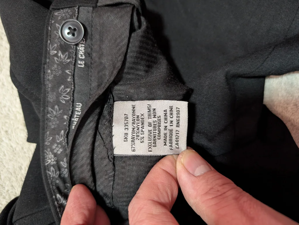 Le Chateau Men's Black Dress Pants W30" L 32" image indicator(9)