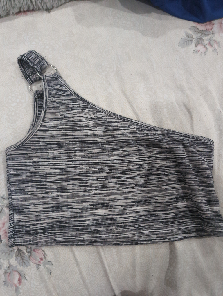 One Shoulder Ribbed Crop Top