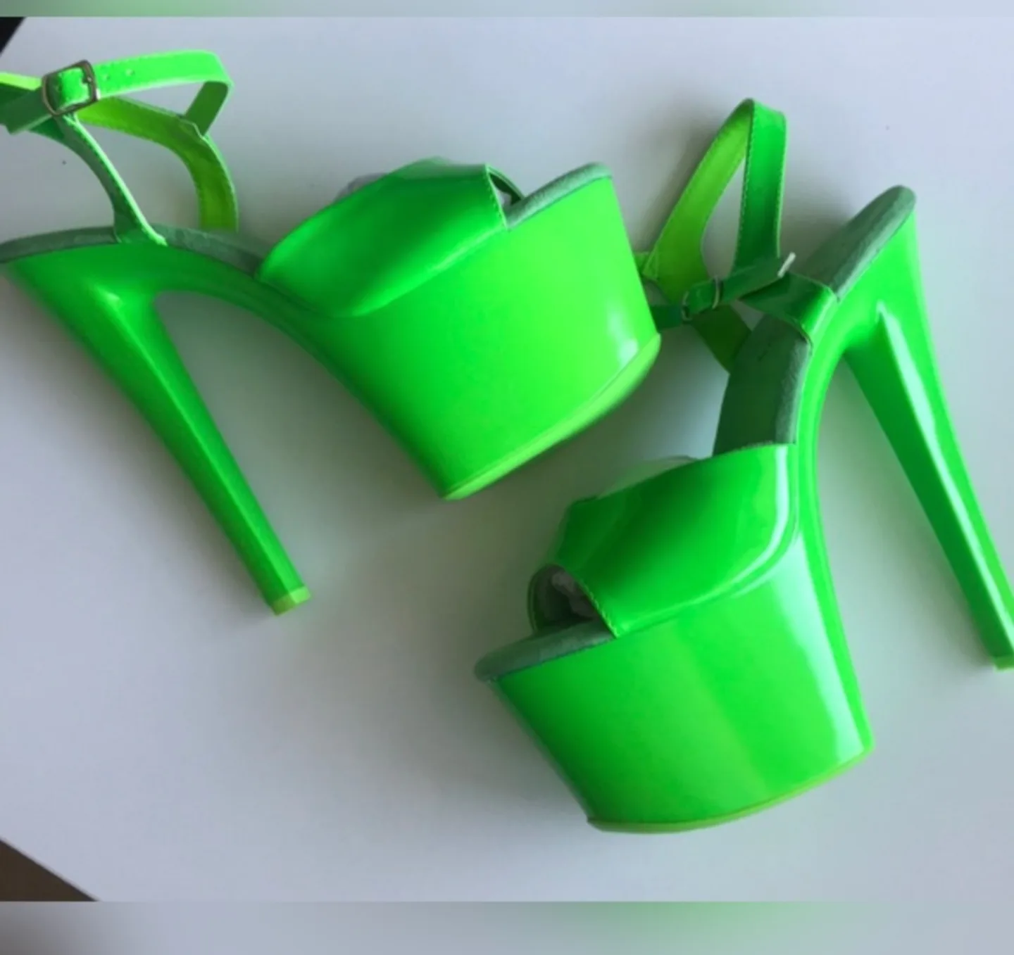 Pleaser Neon Green Platform Heels glow in the dark thumbnail