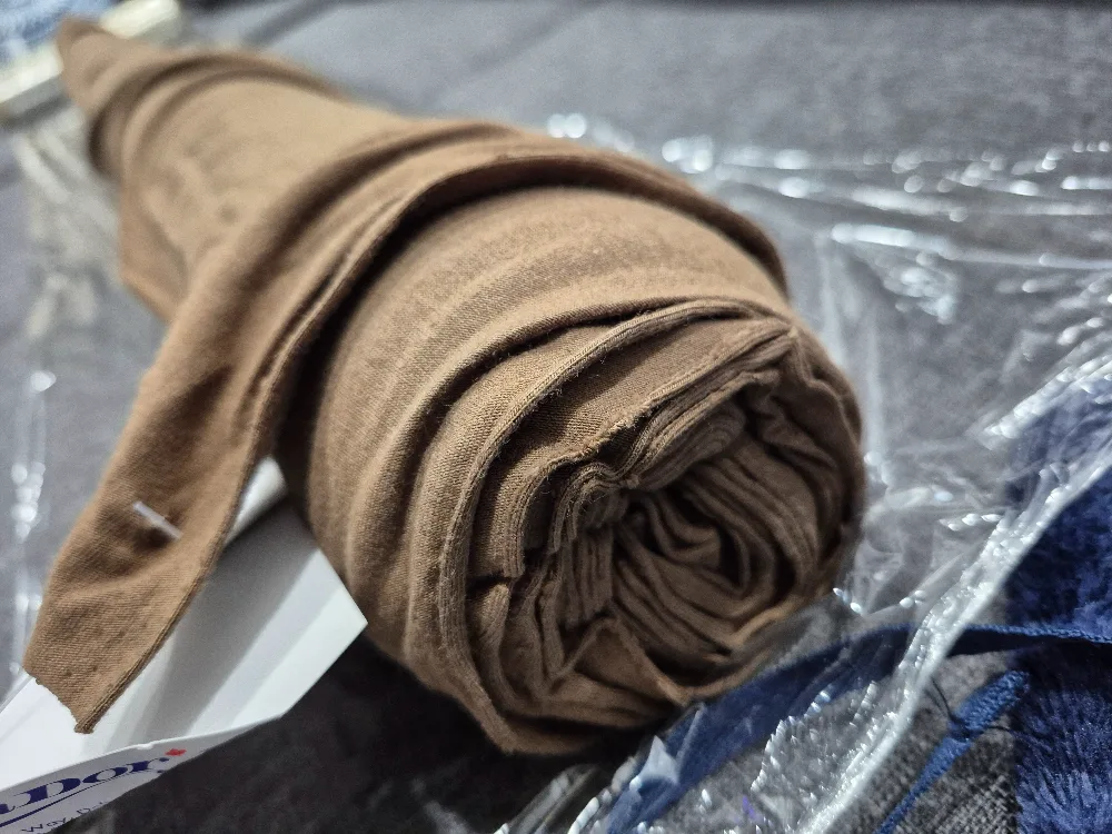 Five meters of KenDor Textiles fabric - assorted colours image indicator(4)