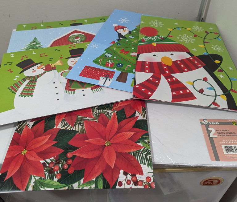 Christmas Gift Boxes and 4 Christmas Cards (for gift cards)