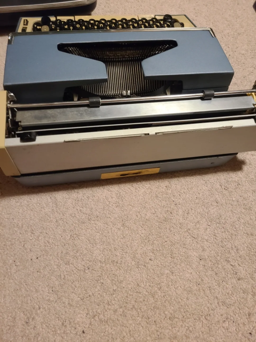 Eaton Viking Deluxe 12 Typewriter image indicator(7)