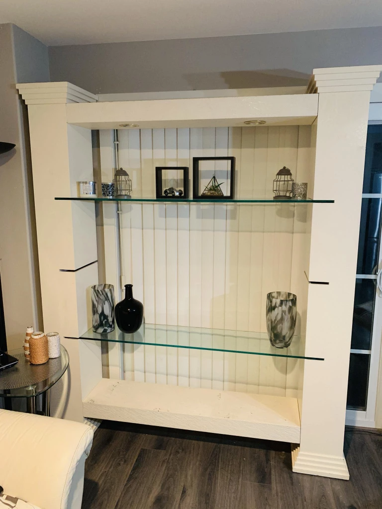 White Display Shelf/Stand with Glass Shelves