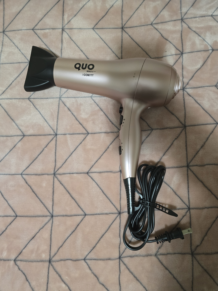 Hair dryer