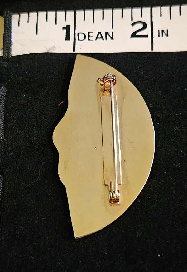 Vintage Brooches image indicator(6)